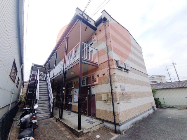 堺市南区和田東のアパートの建物外観