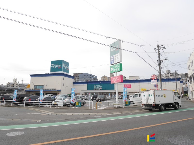 スーパー　西鉄ストア朝倉街道店（スーパー）まで100m