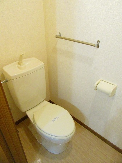 【呉市焼山西のアパートのトイレ】