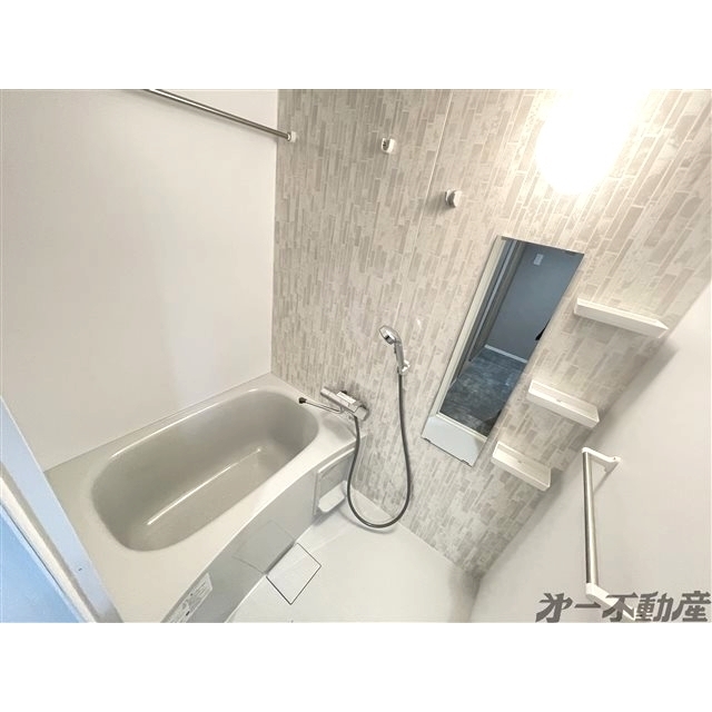 バス・シャワールーム　バス