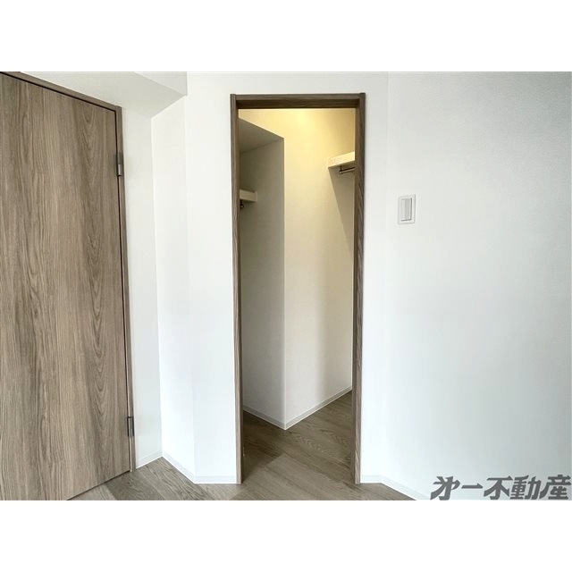 収納　ウォークインクローゼット