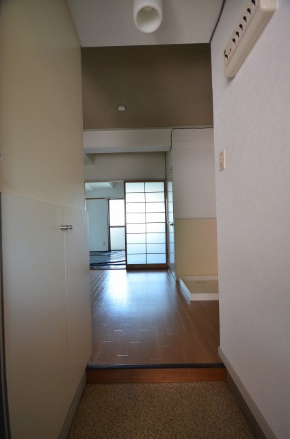 玄関　リフォーム前