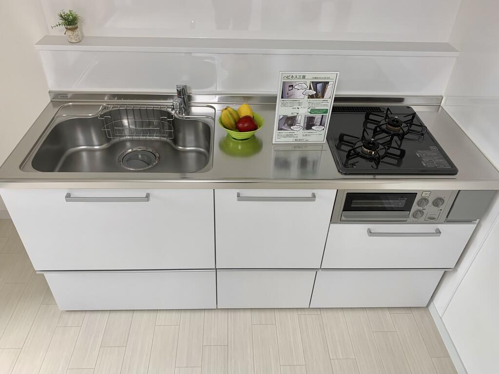 キッチン　※別部屋参考写真
