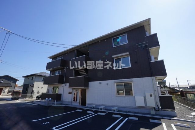 ブランネージュ下松の建物外観