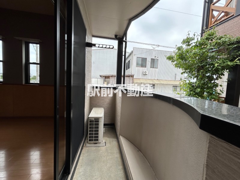 バルコニー　洗濯物が干しやすい