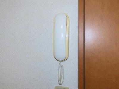 セキュリティ　インターホンあり