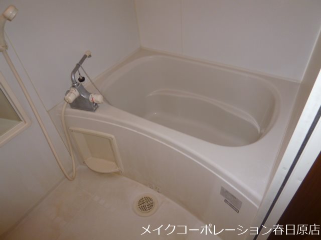 バス・シャワールーム　写真は同型タイプ