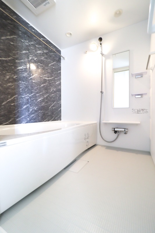 バス・シャワールーム　図面と現状に相違がある場合には現状を優先