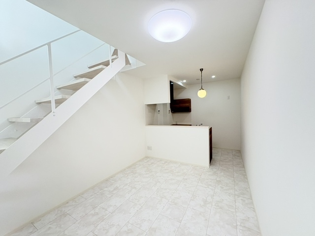 居室・リビング　◆８．７帖のＬＤＫ◆