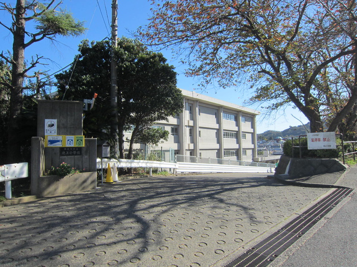 小学校　池上小学校（小学校）まで583m