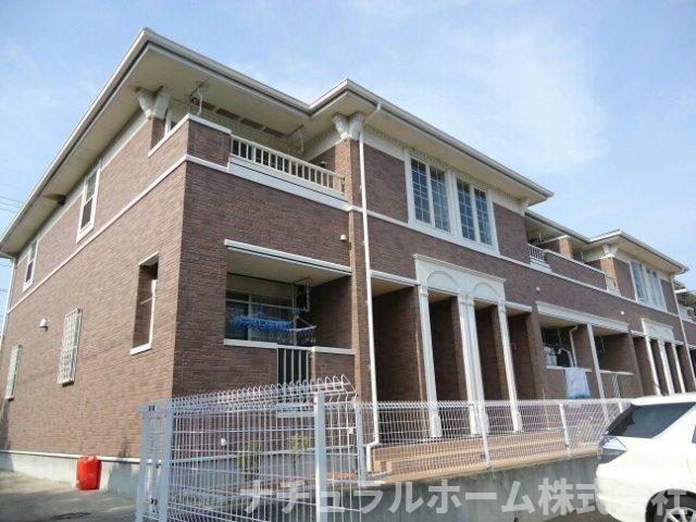 田原市福江町のアパートの建物外観