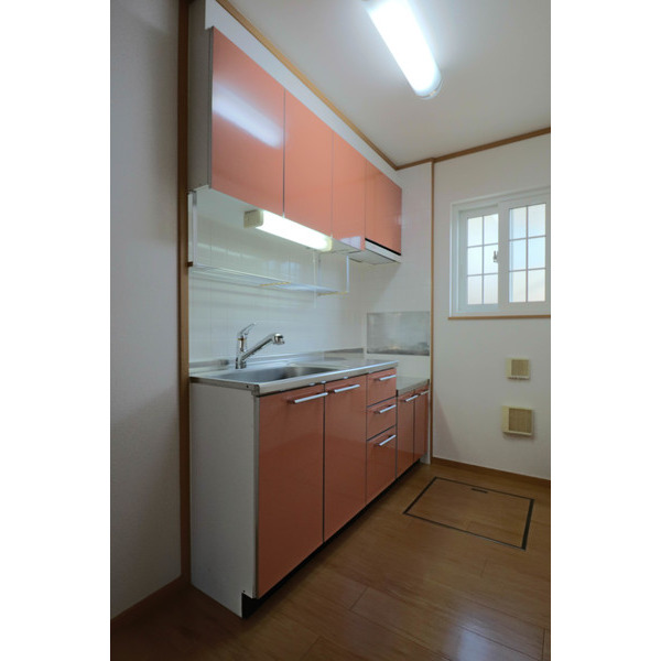 キッチン　同じ建物の別の部屋