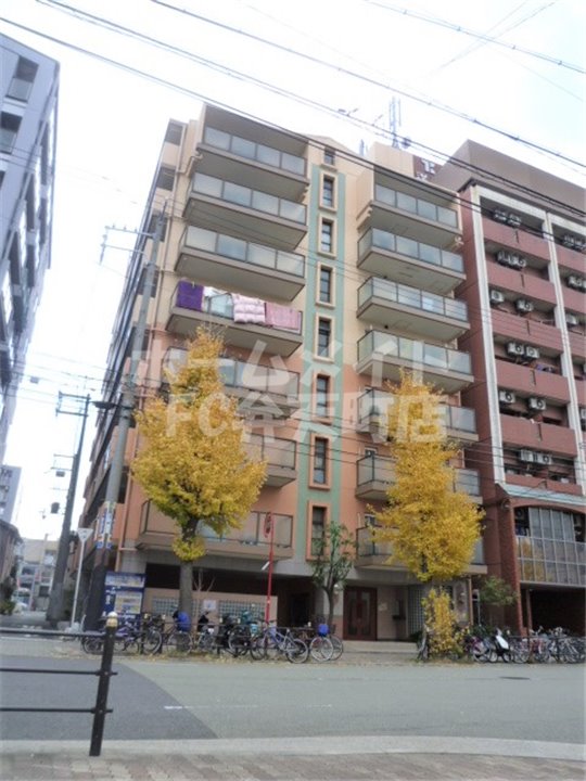 建物外観　外観は落ち着いています