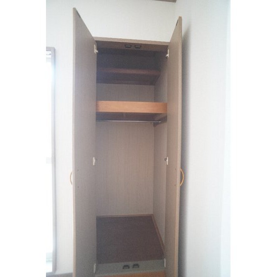 収納　洋室の収納