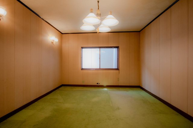 その他部屋・スペース　2階洋室10畳！