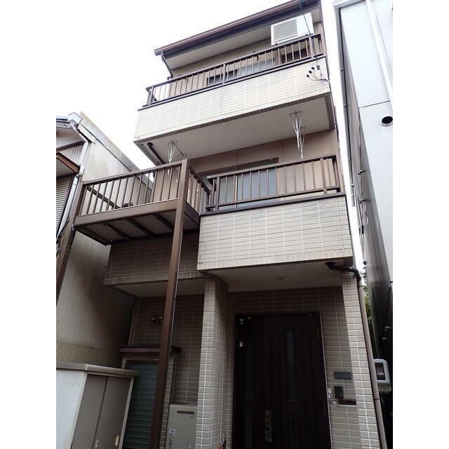 エントランス　建物外観