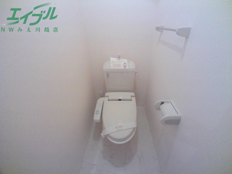 トイレ　同物件別室の画像です