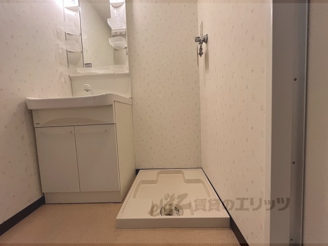 その他部屋・スペース　洗濯機置場