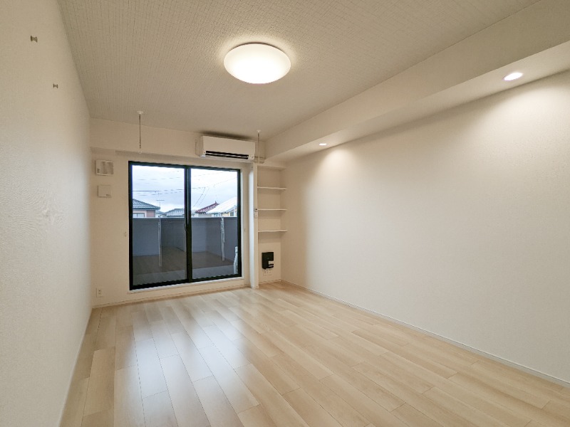 居室・リビング　図面と現状に相違がある場合には現状を優先