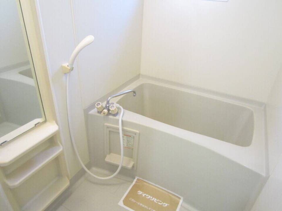バス・シャワールーム　浴室