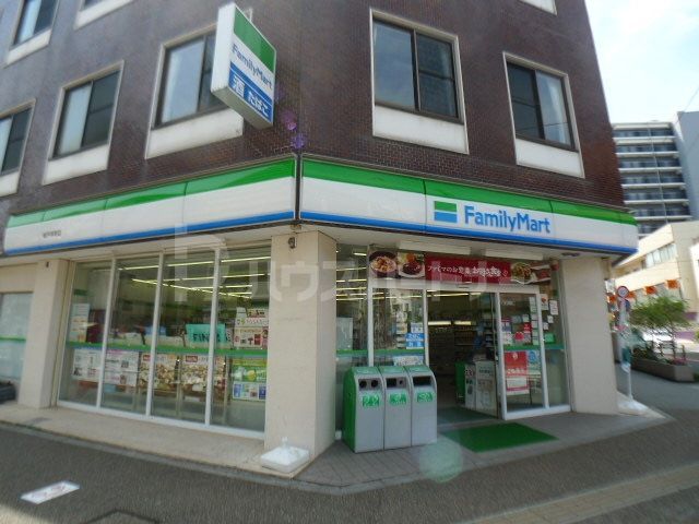 コンビニ　ファミリーマート 松戸本町店（コンビニ）まで180m