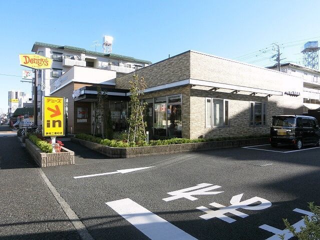 飲食店　デニーズ静岡二番町店（飲食店）まで210m
