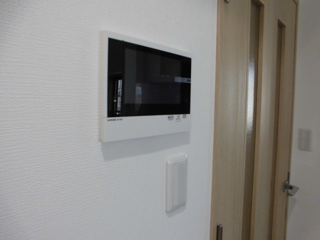 セキュリティ　TVモニターインターホン付きオートロックマンション