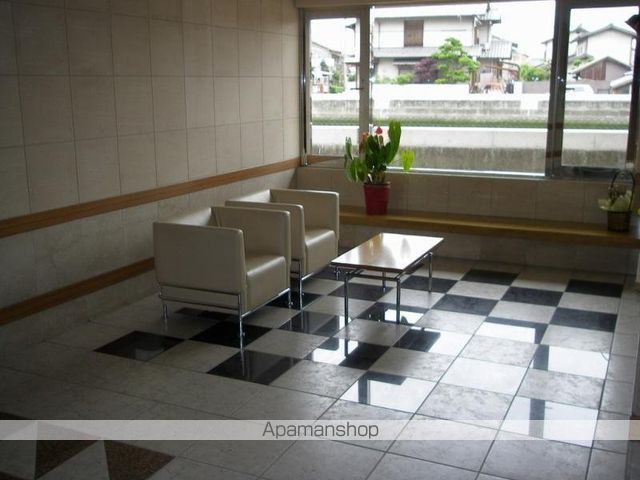 ロビー　ロビー