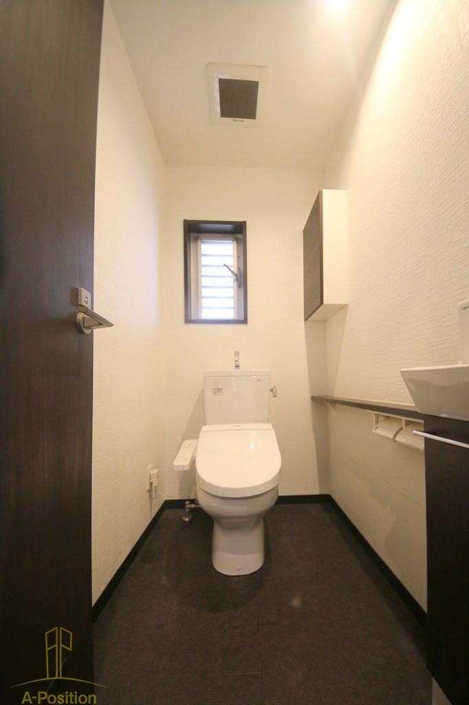 トイレ　アマデウス北堀江