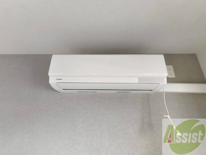 エントランス　エアコンがありますので夏でも快適に過ごせます！