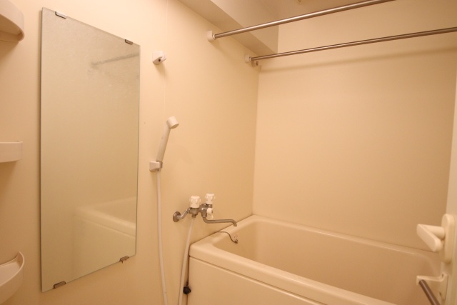 バス・シャワールーム　※別室の参考写真の為、現況優先です。