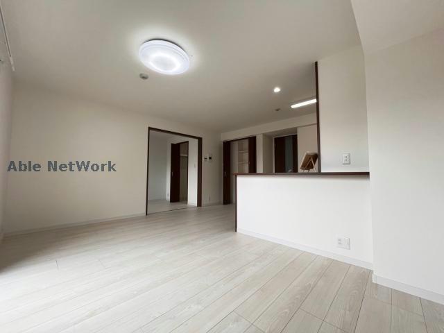 居室・リビング　同型