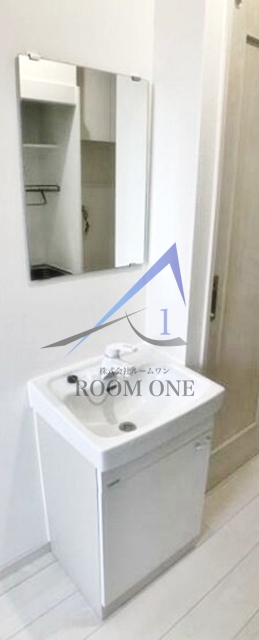 洗面設備　洗面台です。