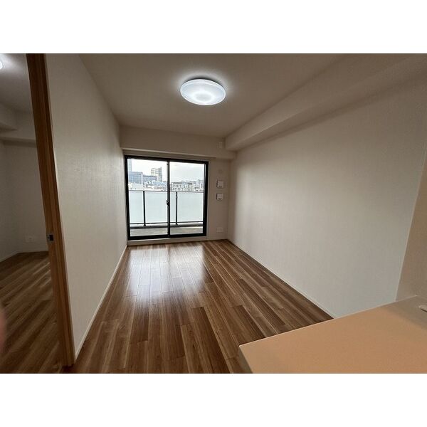 居室・リビング　※別室の参考写真の為、現況優先です。