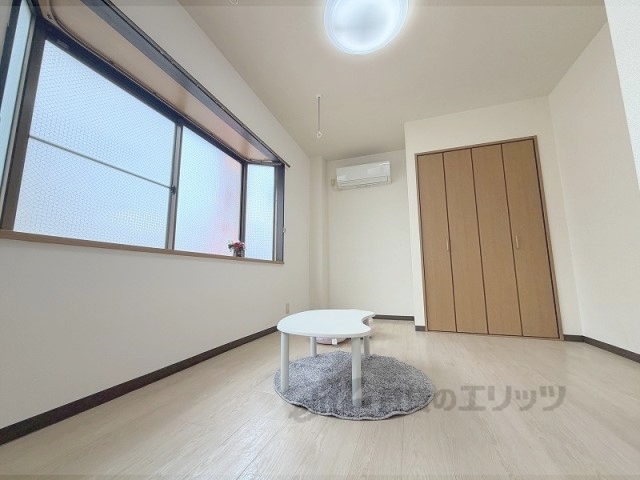 居室・リビング　洋室