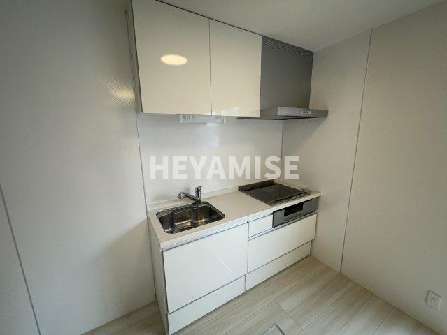 キッチン　※室内画像は別号室のもの