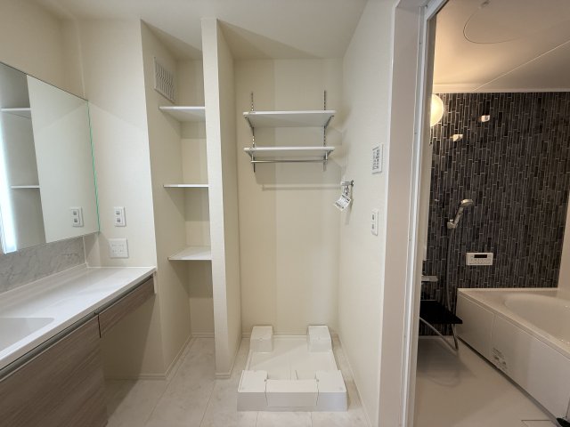 その他　洗濯機置き場