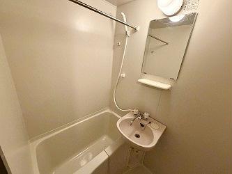 バス・シャワールーム　設備・仕様は号室により異なる為、現状を優先いたします。