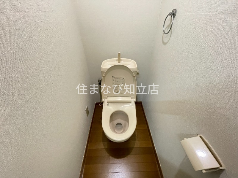 トイレ　別室同型写真