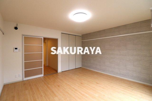 居室・リビング　2023年撮影。現況と異なる場合がございます。