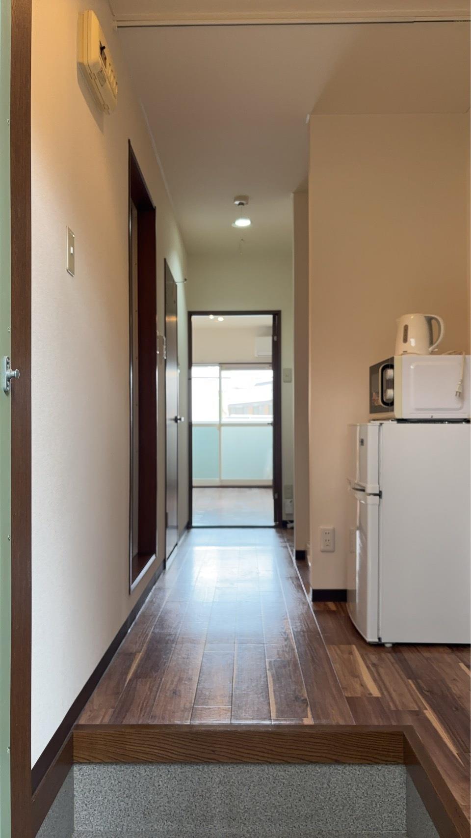 玄関　廊下