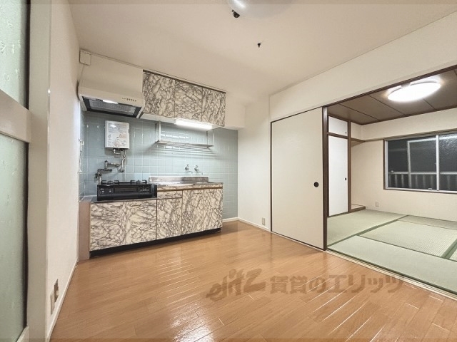 居室・リビング　リビング