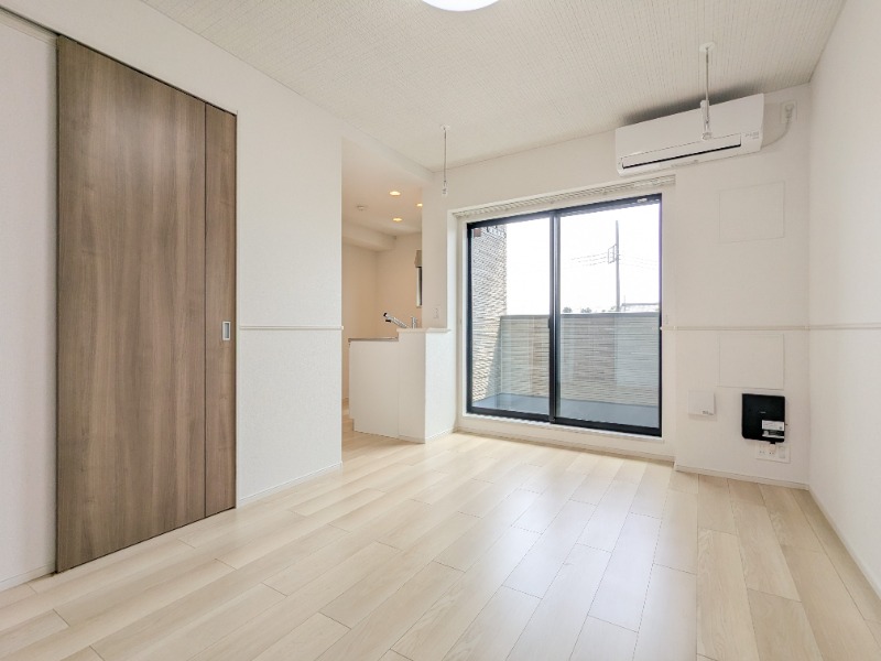 居室・リビング　図面と現状に相違がある場合には現状を優先