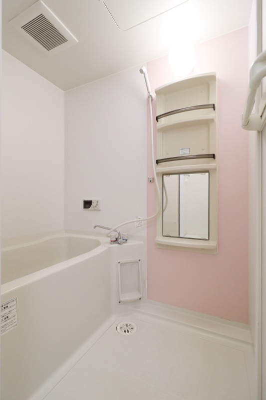 バス・シャワールーム　図面と現状に相違がある場合には現状を優先