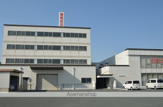 銀行　豊橋信用金庫　二川支店（銀行）まで705m