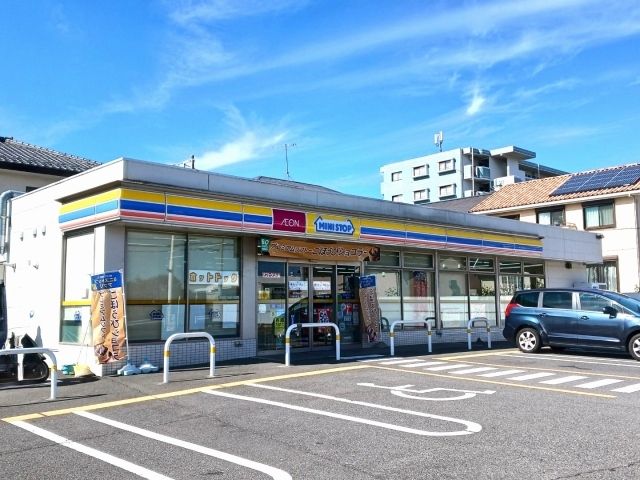 コンビニ　ミニストップ（コンビニ）まで500m