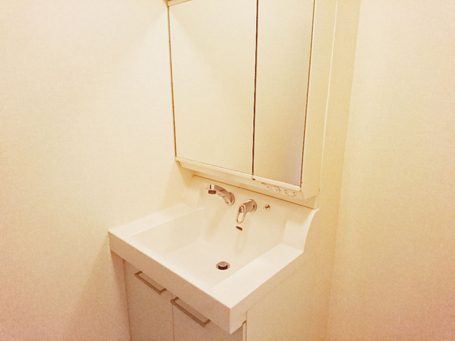 洗面設備　洗髪洗面化粧台