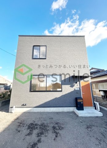 建物外観　※イメージ（建築中）※同建築シリーズ