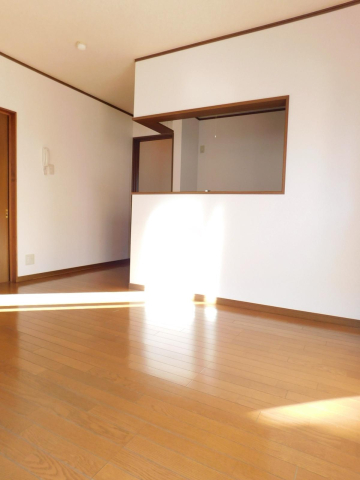 居室・リビング　※写真は他号室です