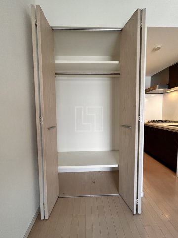 収納　アーバネックス北浜　クローゼット